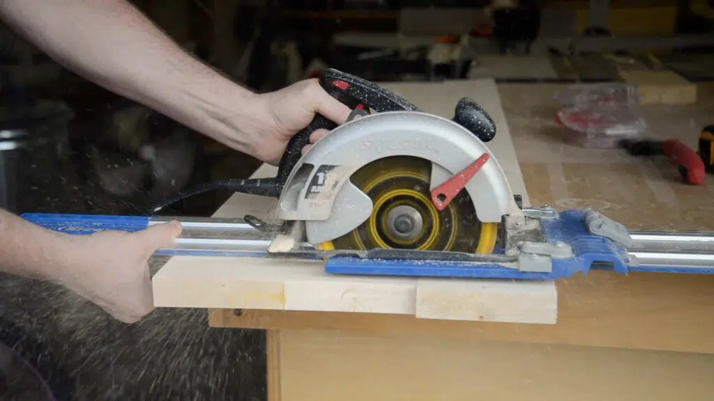 Trimming the top with a circular saw