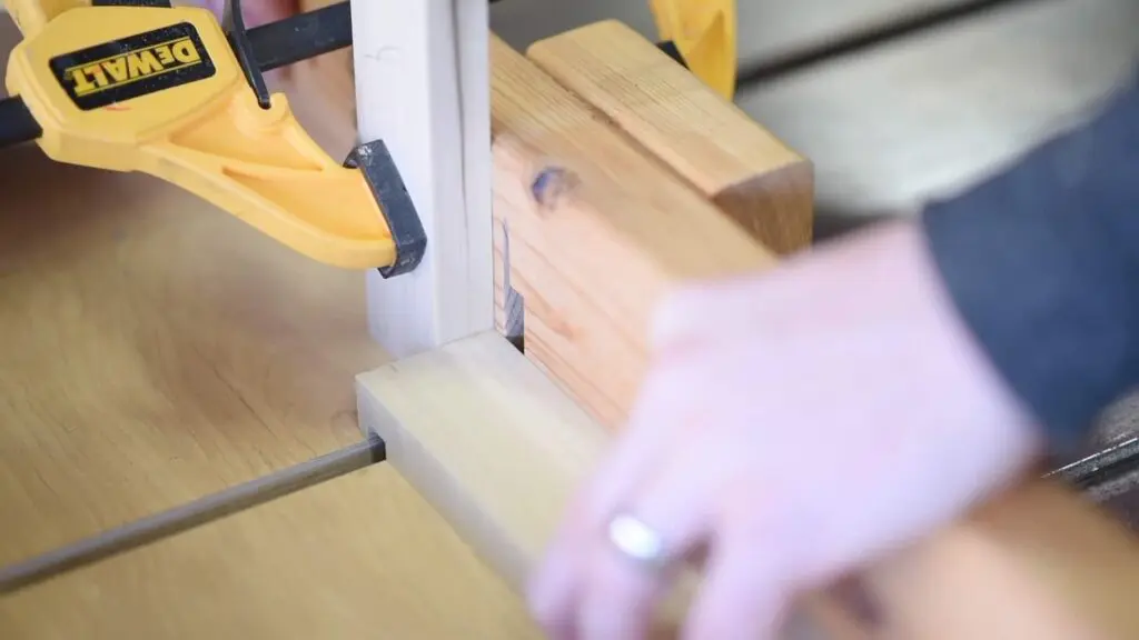 cutting tenons on the table saw